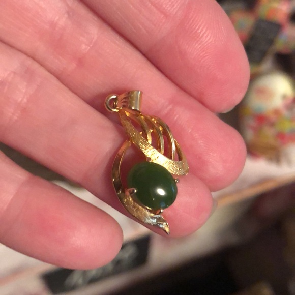 Faux Gold & Genuine Jade Pendant - Picture 3 of 8